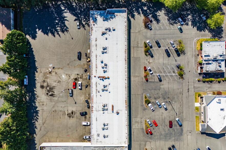 More Photos Of 2311-2337 SW 336th St, Federal Way Freestanding For Sale