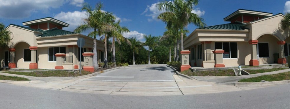 More Photos Of 202 N Rhodes Ave, Sarasota Office For Sale