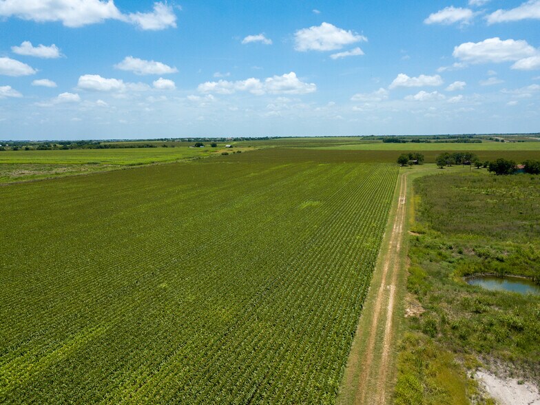More Photos Of 0 Becker Lane, Del Valle Land For Sale