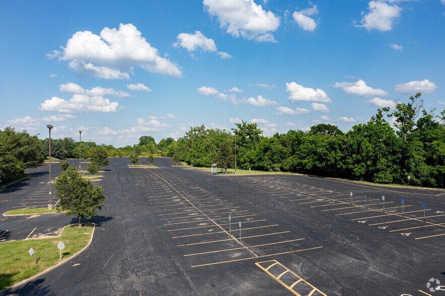 More Photos Of 1101 Pacific Ave, Erlanger Office For Lease