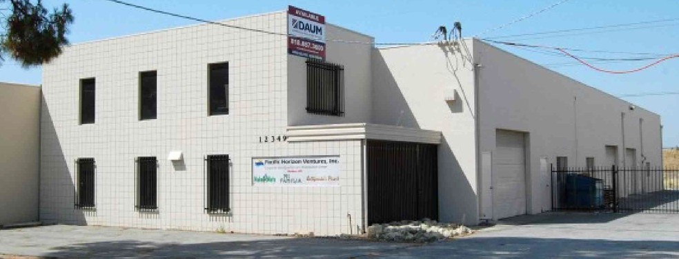 Primary Photo Of 12349 Gladstone Ave, Sylmar Warehouse For Lease