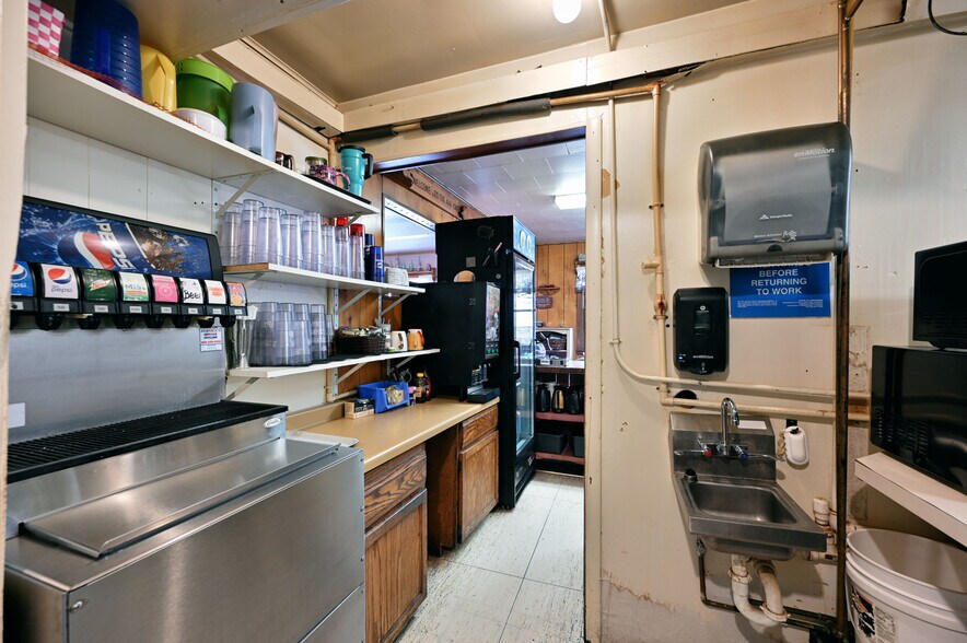 More Photos Of 28407 County Road H, Webster Restaurant For Sale