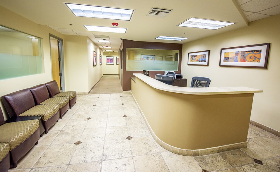 More Photos Of 14500 Roscoe Blvd, Panorama City Coworking Space