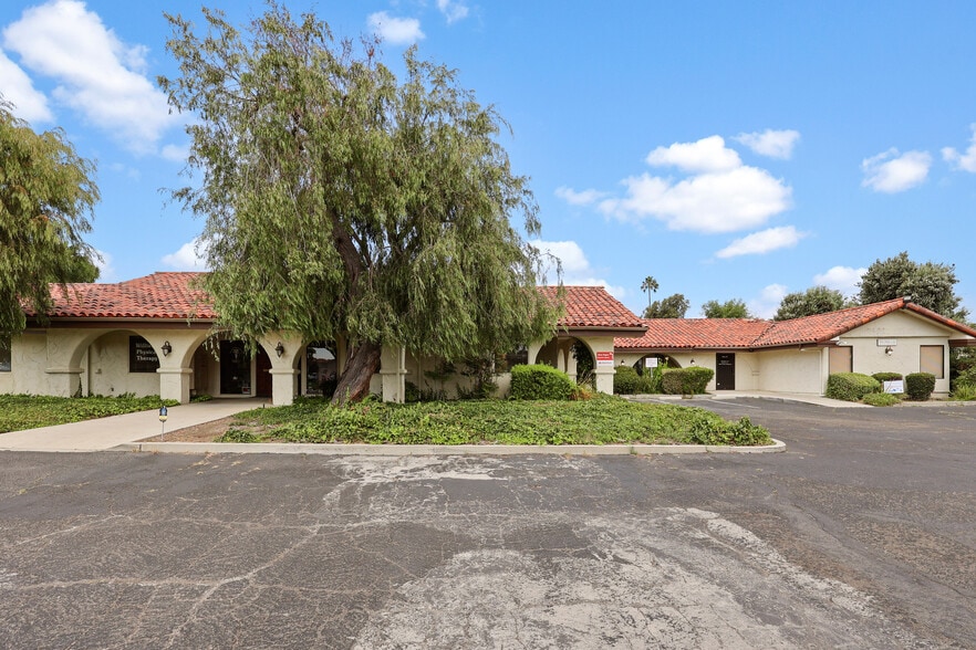 More Photos Of 970 Petit Ave, Ventura Medical For Sale