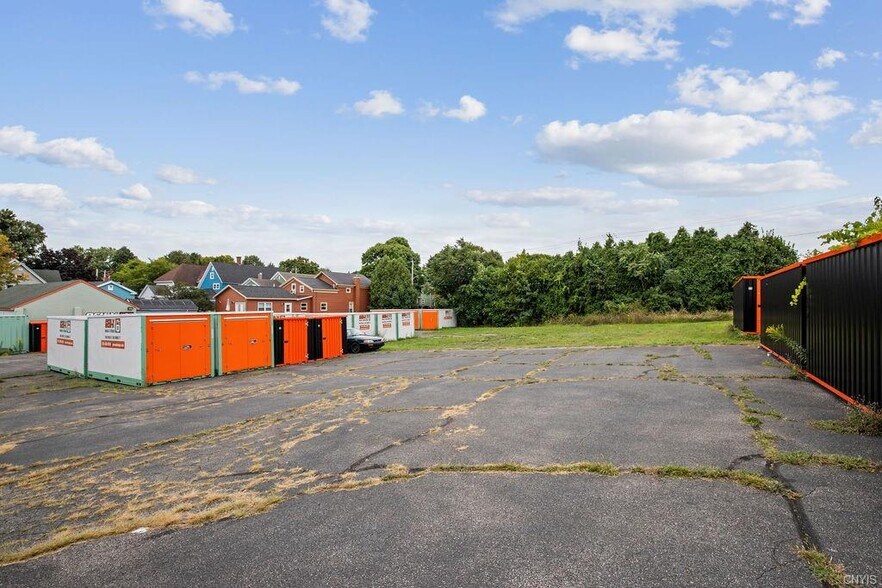 More Photos Of 17-19 W Albany St, Oswego Self Storage For Sale