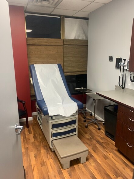 More Photos Of 45-47 Orient Way, Rutherford Medical For Lease