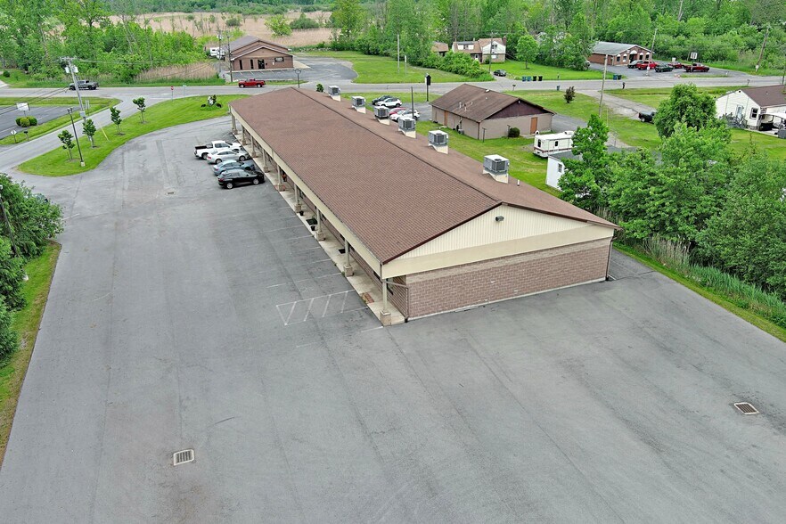 More Photos Of 7711 Porter Rd, Niagara Falls Medical For Lease