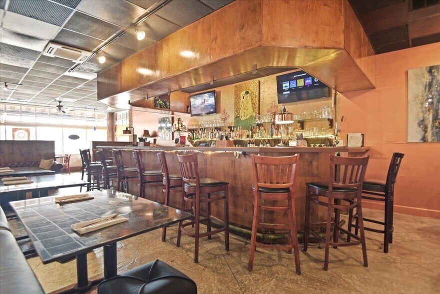 More Photos Of 201 Laurel St, Conway Restaurant For Sale