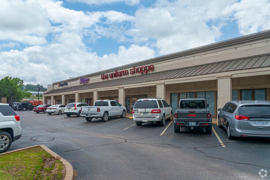 More Photos Of 6004-6032 S Sheridan Rd, Tulsa Unknown For Lease