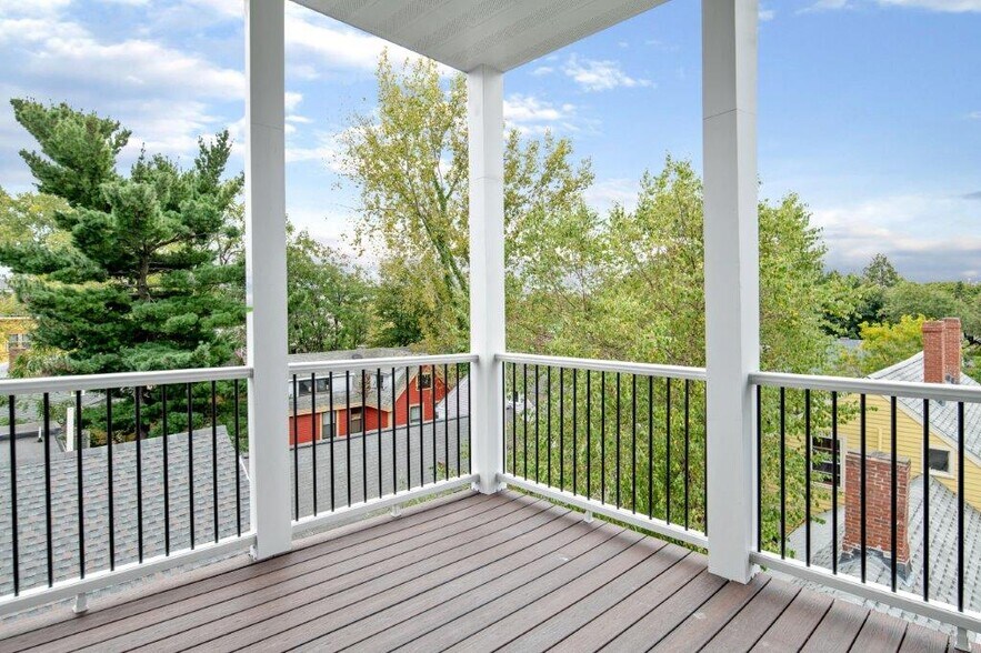 More Photos Of 22 Magazine St, Cambridge Apartments For Sale