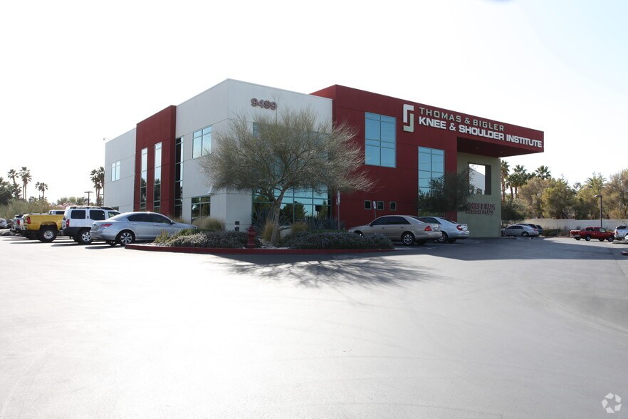 More Photos Of 9499 W Charleston Blvd, Las Vegas Medical For Lease