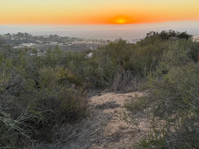 More Photos Of 39280.5 Calle Breve, Temecula Land For Sale