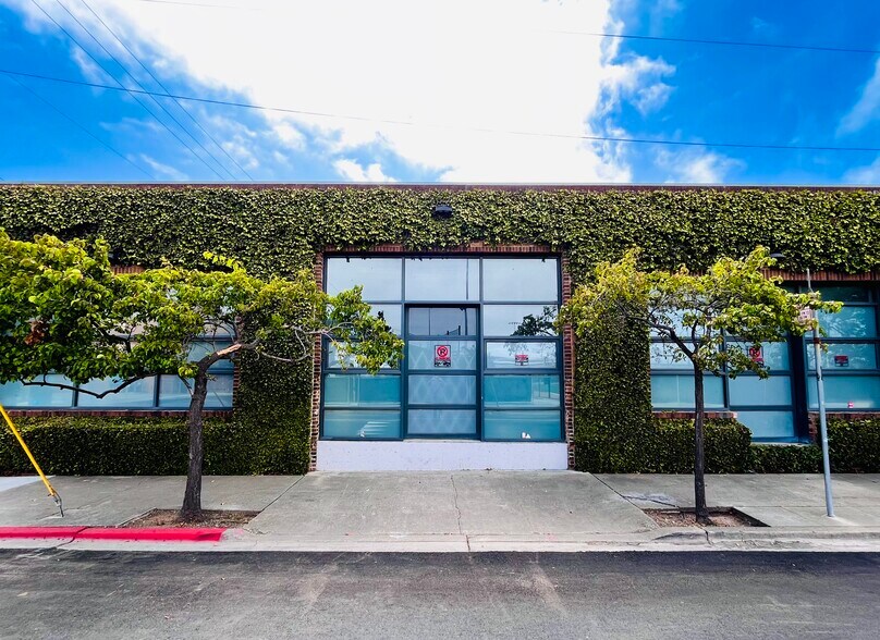 More Photos Of 1850 Campbell St, Oakland Light Distribution For Lease