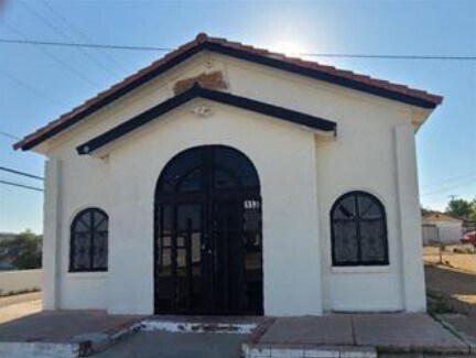 Primary Photo Of 113 S 6th Ave, Barstow Religious Facility For Sale