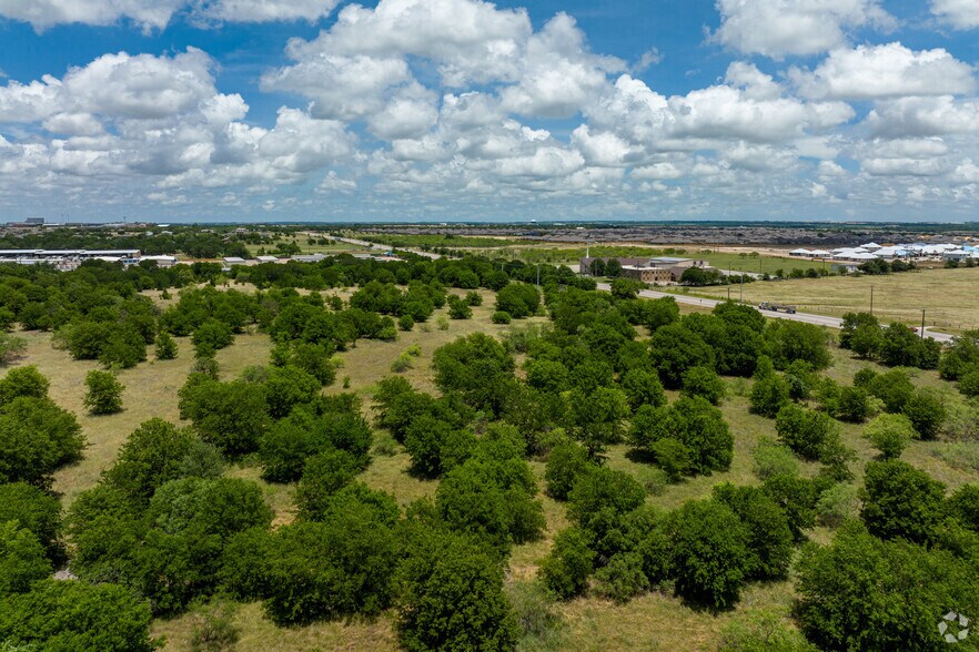 Highway 317 & West Adams, Temple, TX 76502 Land For Sale