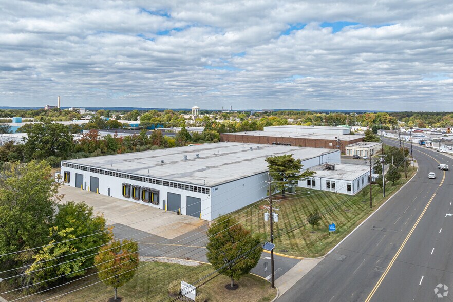 More Photos Of 449 Blair Rd, Avenel Warehouse For Lease