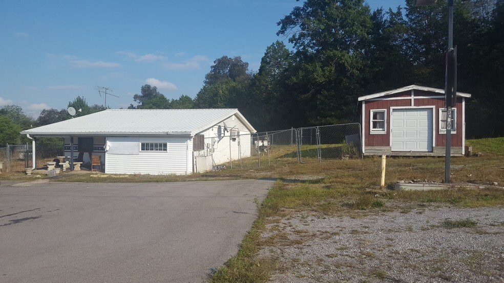 More Photos Of 9371 Hartsville Pike, Lebanon Storefront Retail Office For Sale