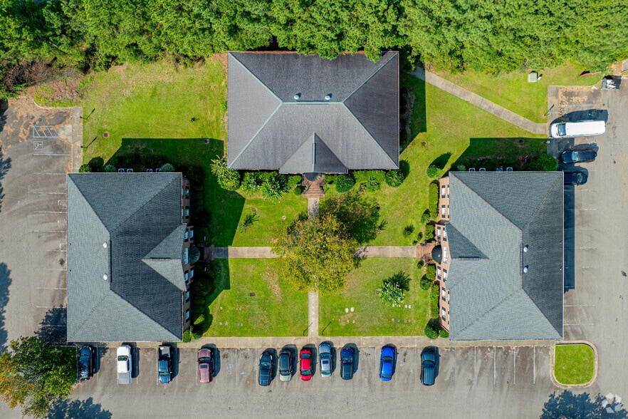 More Photos Of 245 Westlake Rd, Fayetteville Medical For Sale