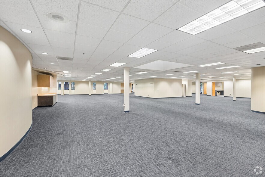 More Photos Of 11130 Sun Center Dr, Rancho Cordova Industrial For Sale