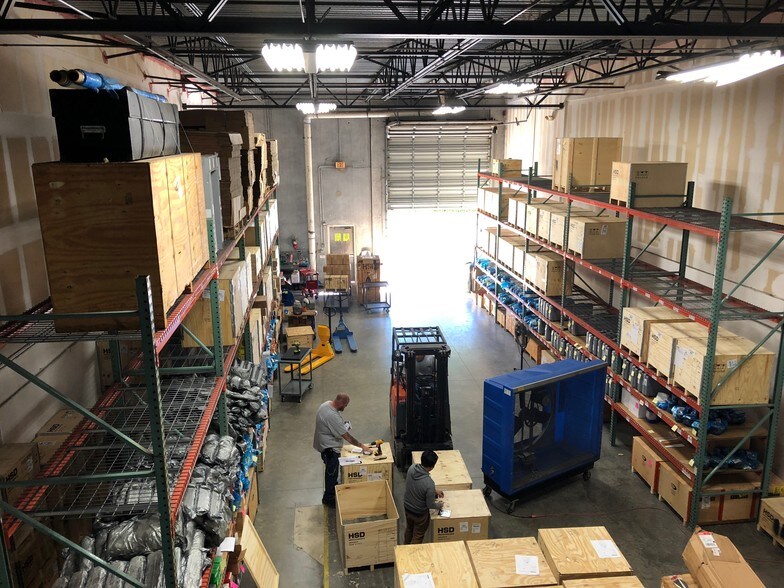 More Photos Of 3700-3718 SW 30th Ave, Fort Lauderdale Warehouse For Sale