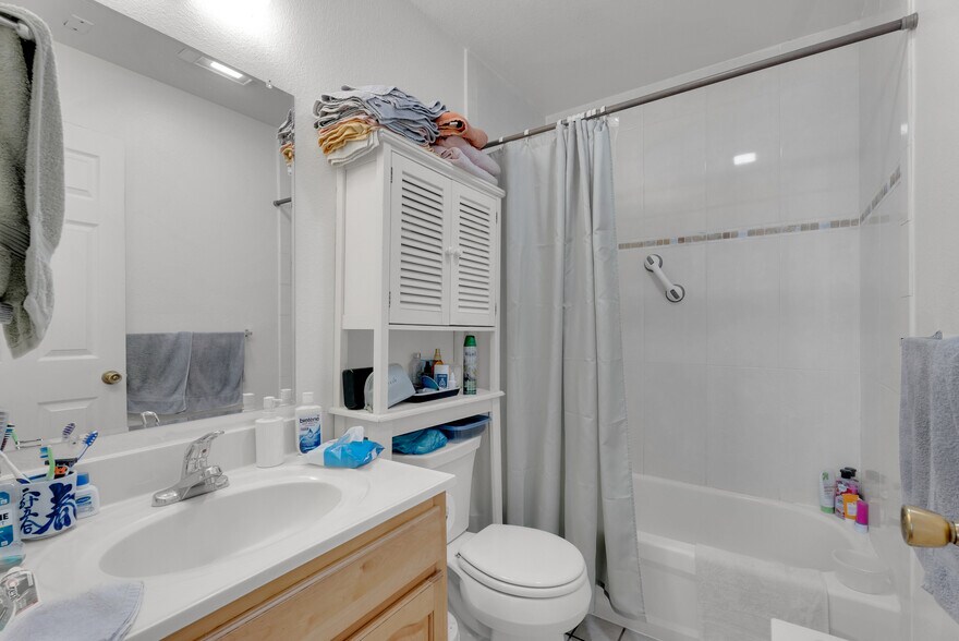 More Photos Of 4140 Fran Way, Richmond Apartments For Sale