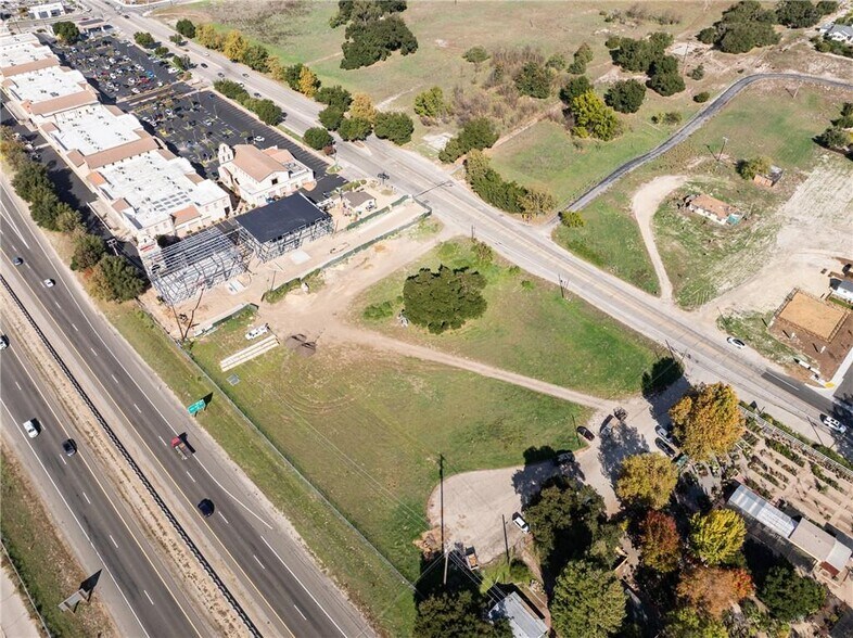 More Photos Of 2470 El Camino Real, Atascadero Restaurant For Sale