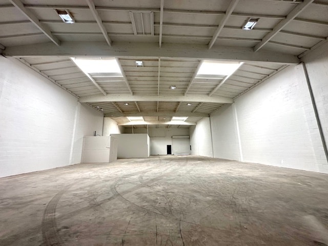 More Photos Of 330 W 131st St, Los Angeles Warehouse For Sale