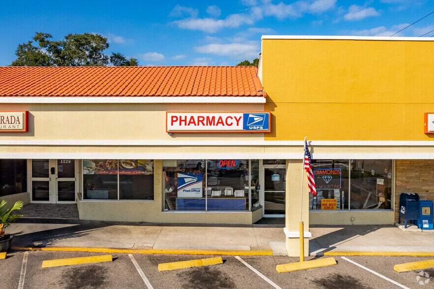 More Photos Of 1224-1260 S Highland Ave, Clearwater General Retail For Lease