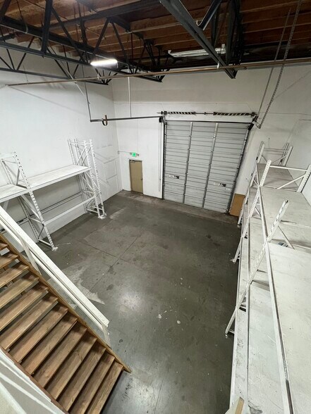 More Photos Of 5352 Irwindale Ave, Irwindale Showroom For Sale