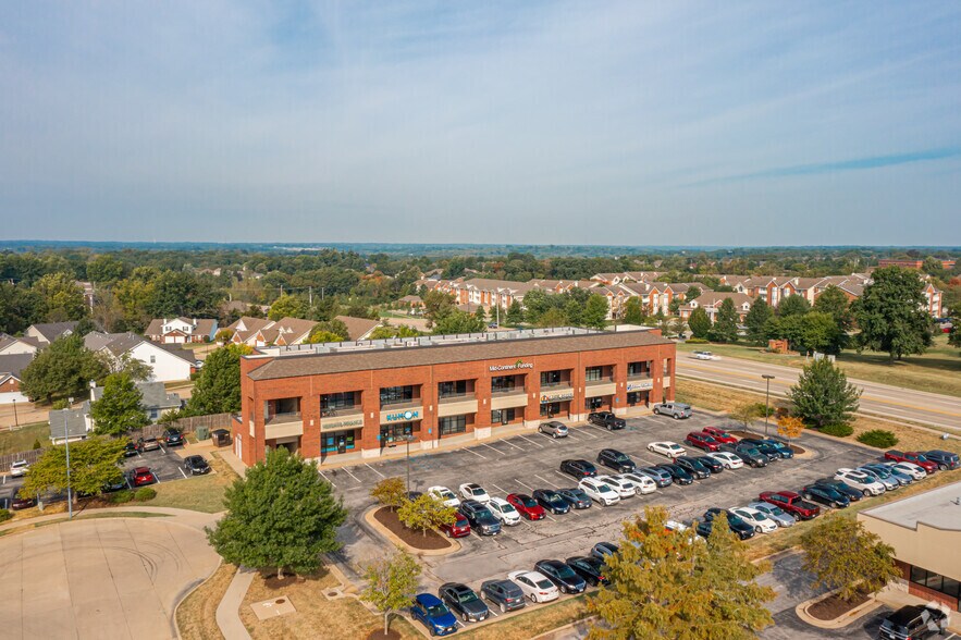 More Photos Of 3401 Business Park Ct, Columbia Restaurant For Lease