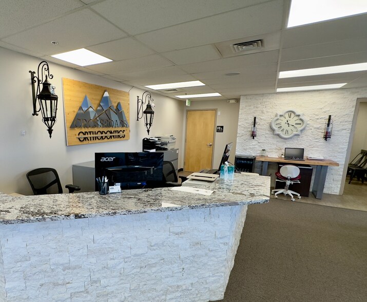 More Photos Of 16830 Northgate Dr, Parker Medical For Sale
