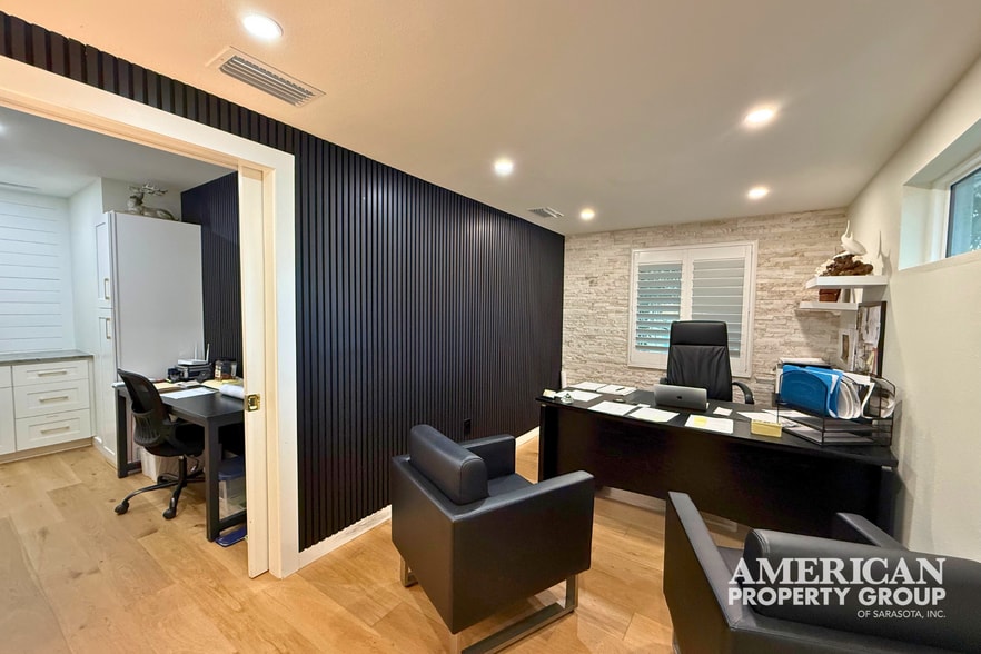 More Photos Of 1670 Stickney Point Rd, Sarasota Office For Sale