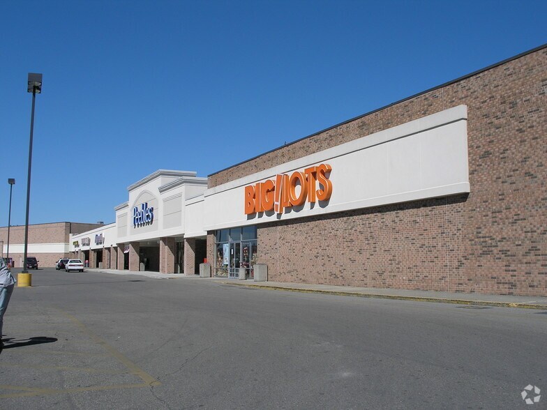 More Photos Of 554 E Main St, Jackson Unknown For Lease