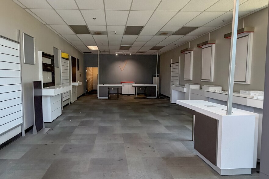 More Photos Of Marion St, Kingsburg Unknown For Lease