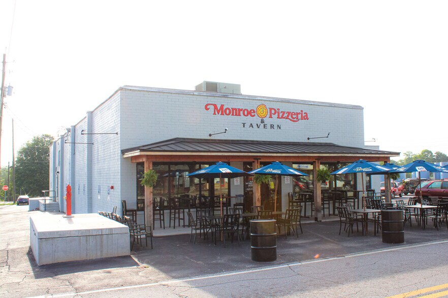 Primary Photo Of 138 N Midland Ave, Monroe Restaurant For Sale