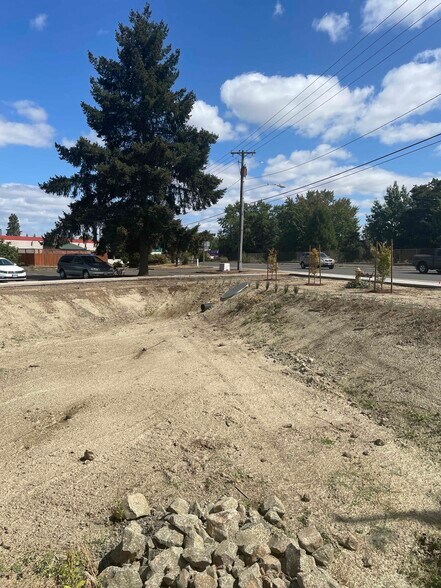 More Photos Of 1755 SW Baker St, Mcminnville Land For Sale