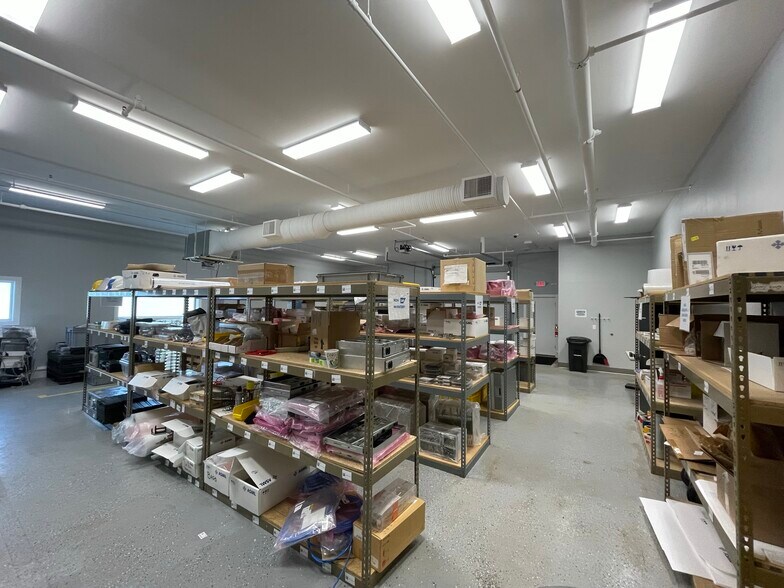 More Photos Of 590 County Rd, Westbrook Light Manufacturing For Lease
