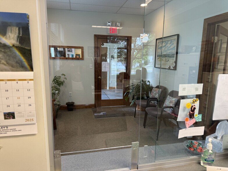 More Photos Of 1405 Rolkin Ct, Charlottesville Office For Sale