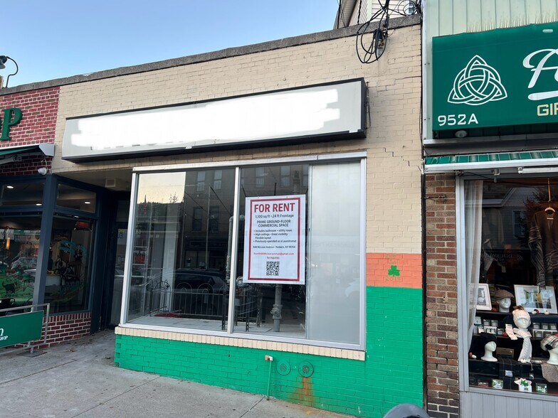 More Photos Of 948 Mclean Ave, Yonkers Storefront For Lease