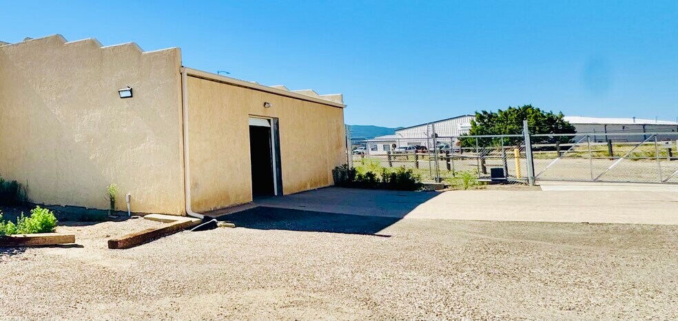 More Photos Of 36730 Democracy Dr, Trinidad Warehouse For Lease