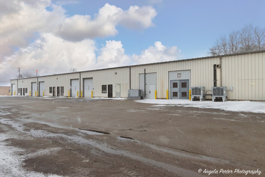 More Photos Of 947 Carney Ct, Antioch Industrial For Sale