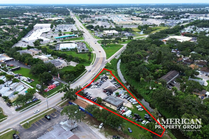 More Photos Of 3220 9th St W, Bradenton Auto Dealership For Sale