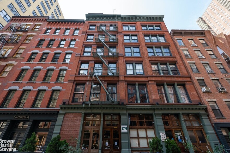 Primary Photo Of 179 Franklin St, New York Office Residential For Lease