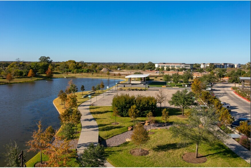 More Photos Of 4113 Lake Atlas Dr, Bryan General Retail For Lease