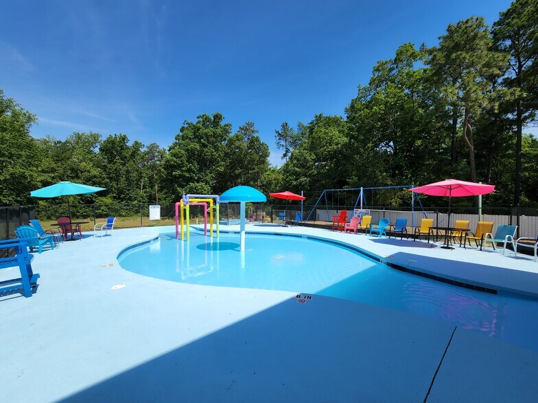 More Photos Of 1224 Old Cherokee Rd, Lexington Daycare Center For Sale