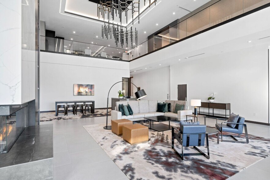 More Photos Of 125 Clifford St, Providence Apartments For Lease
