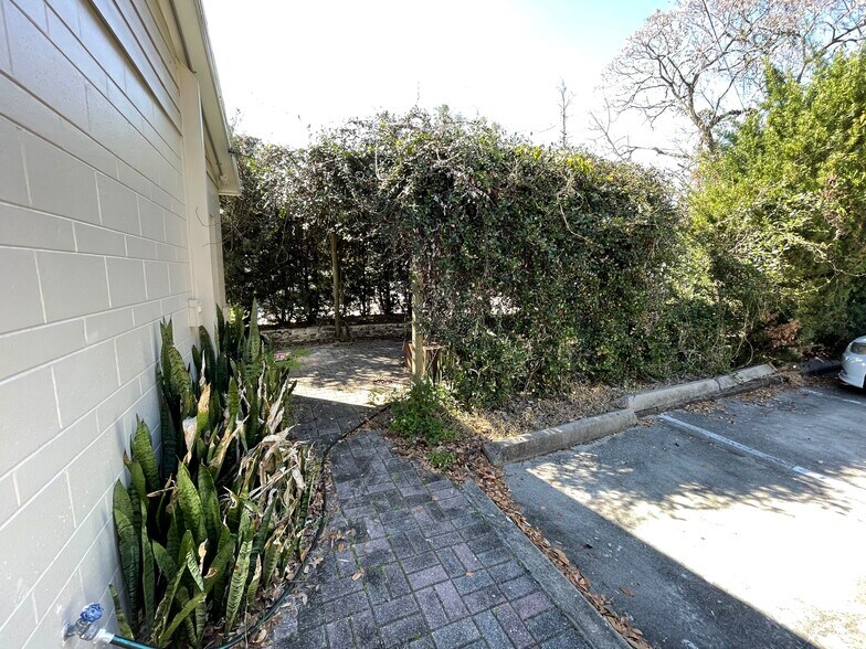 More Photos Of 1501 E Robinson St, Orlando Office Residential For Lease