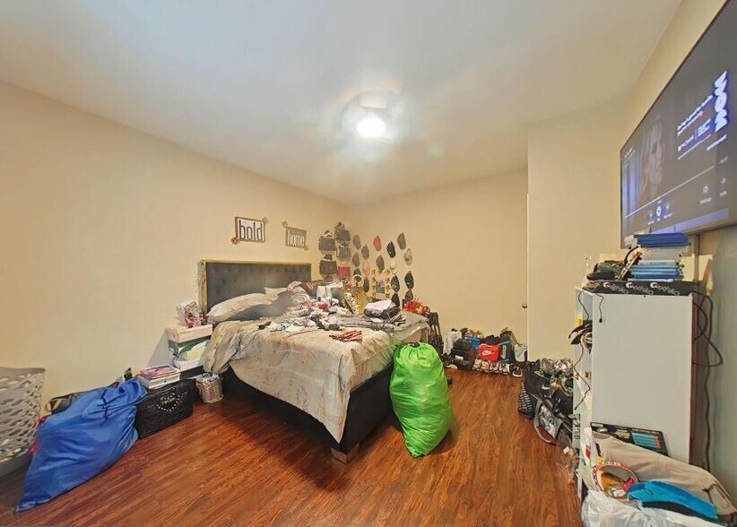 More Photos Of 5900 Market St, Philadelphia Storefront Retail Residential For Sale