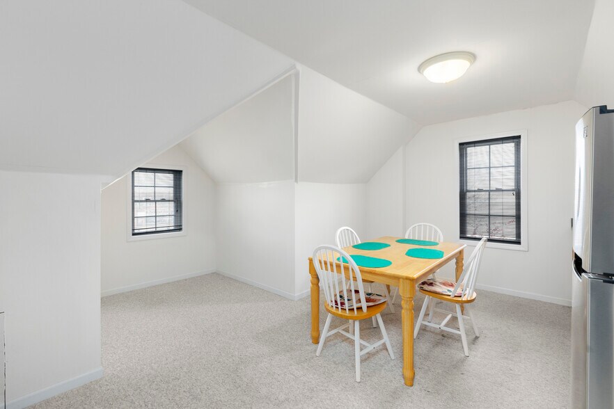 More Photos Of 540 Howdershell Rd, Florissant Medical For Sale