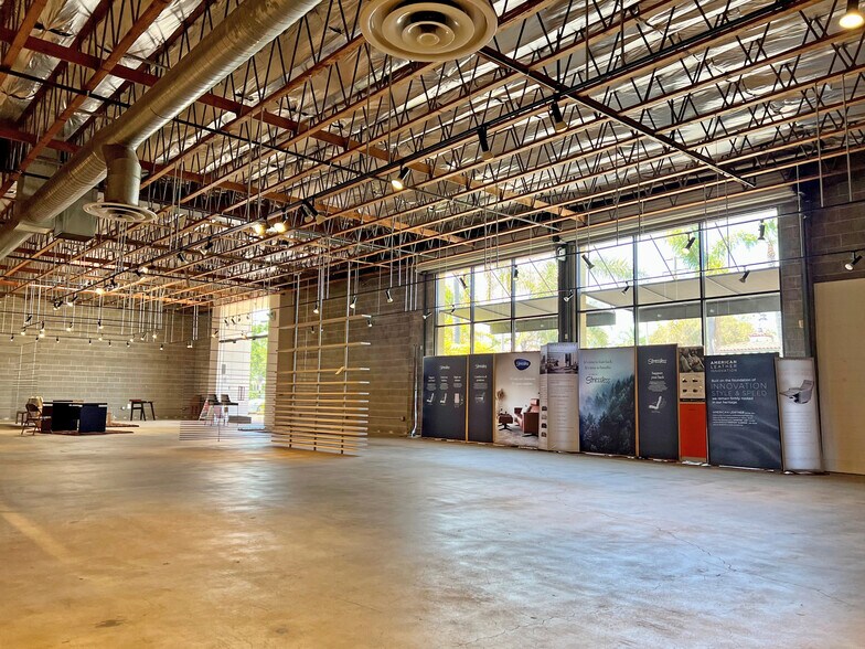 More Photos Of 132 Santa Barbara, Santa Barbara Warehouse For Sale